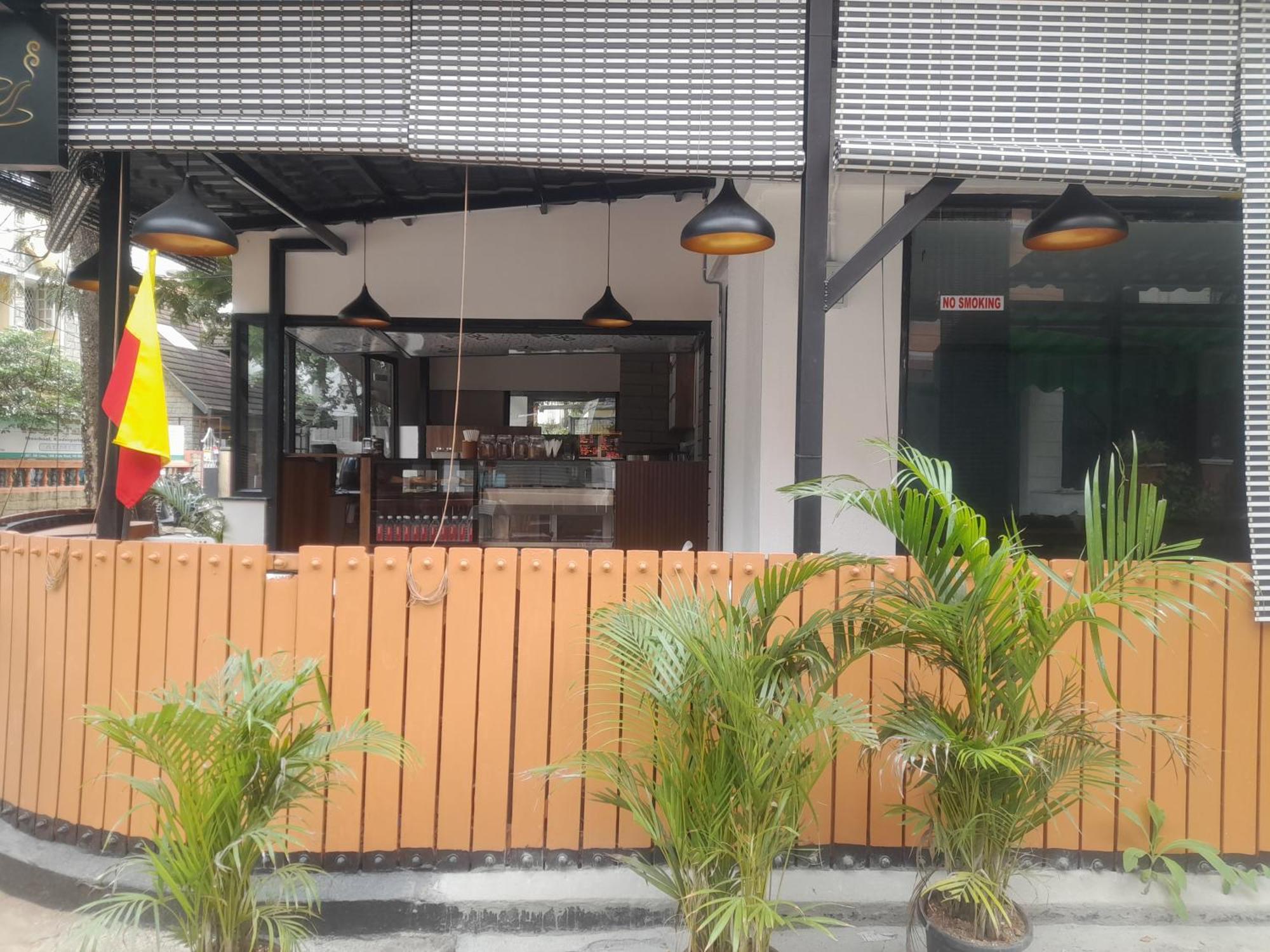 Hotel Prestige Inn 班加罗尔 外观 照片