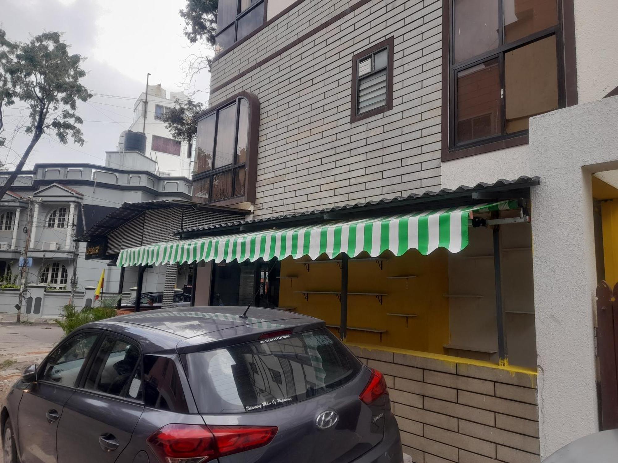 Hotel Prestige Inn 班加罗尔 外观 照片