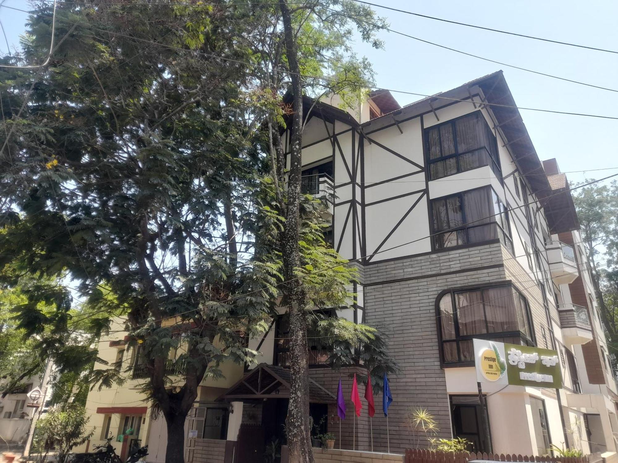 Hotel Prestige Inn 班加罗尔 外观 照片